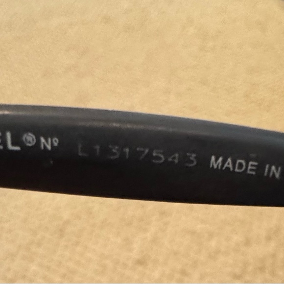 Chanel Vintage Sunglasses.  EUC!! - Picture 6 of 10